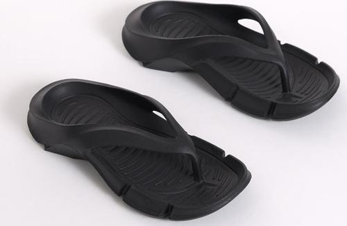 Kadın Siyah Kalın Tabanlı Parmak Arası Eva Terlik