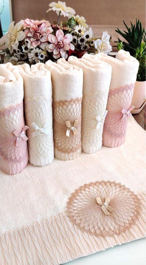 Annem (6.Lı Set) Çeyizlik 50X90Cm. Kadife Piliseli Dantelli Fantazi El Ve Yüz Lüks Havlu Seti
