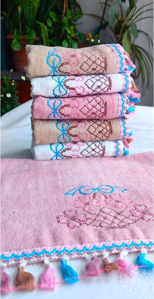 Çeyizlik Kanaviçe Çiçek Desenli Püsküllü Bukle Lüks Mutfak Havlu Seti 30X50 6'Lı Set