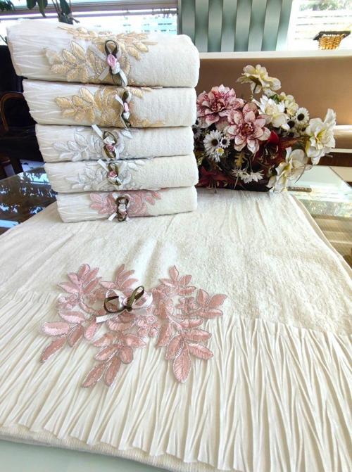 Çeyizlik 50X90 Cm. Piliseli Özel Kadife Doku El&Yüz 6'Lı Lüks Havlu Seti