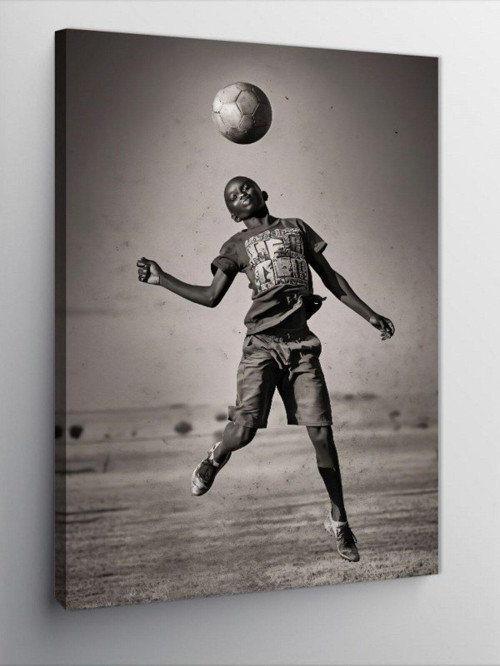 Kanvas Tablo Futbol Oynayan Afrikalı Çocuk