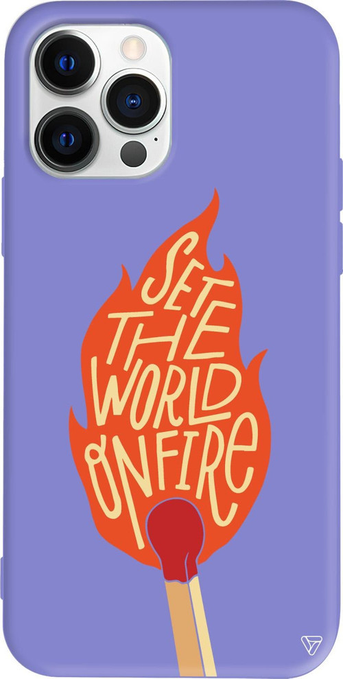 iPhone 15 Pro Max Uyumlu Lila Renkli Silikon World on Fire Telefon Kılıfı