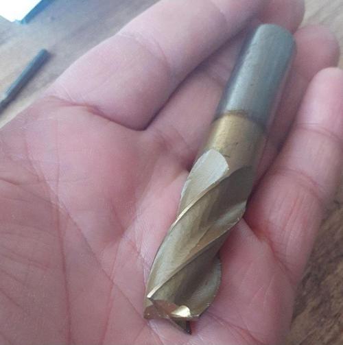 Hss Freze Ucu Cnc 4 Fülüt Titanium Oyma Delme Kesici Uç 16Mm