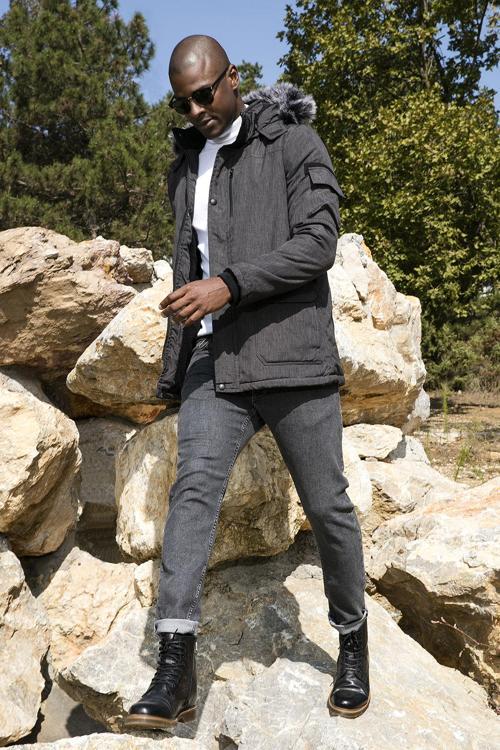 Peluş Astarlı Suya ve Rüzgara Dayanıklı Soğuk Geçirmez Slim Fit Erkek Mont 5711051 FÜME
