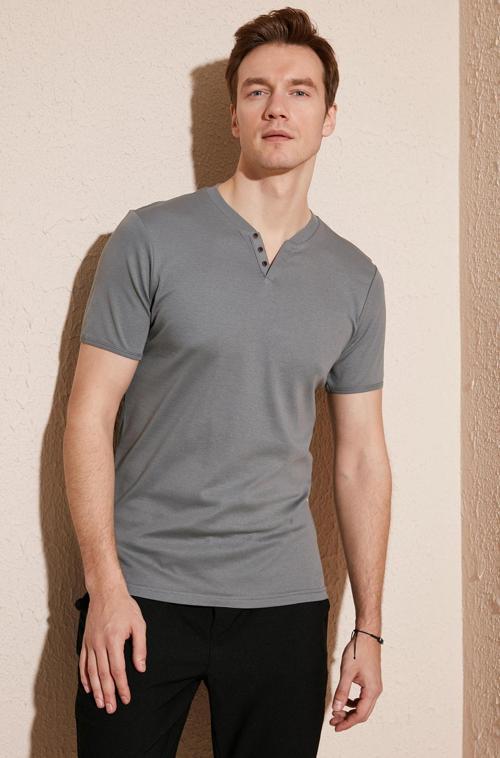 % 100 Pamuklu V Yaka Slim Fit Erkek T Shirt 5902122 AÇIK HAKİ