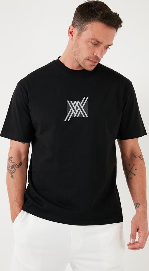 Pamuklu Regular Fit Bisiklet Yaka Erkek T Shirt 5902903 SİYAH