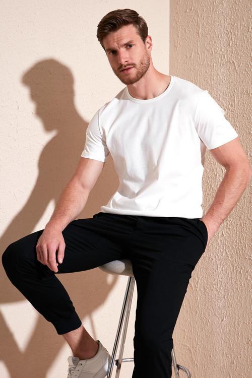 Pamuklu Slim Fit Bisiklet Yaka Erkek T Shirt 646R7940 EKRU