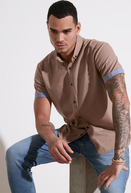 Pamuklu Slim Fit Düğmeli Yaka Kısa Kollu Erkek Gömlek CF21S112546 TOPRAK