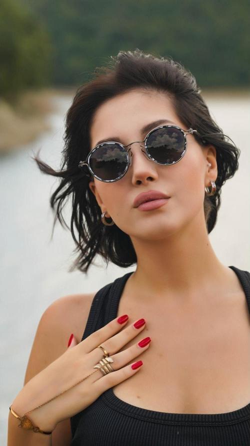 Kadın Güneş Gözlüğü Yuvarlak Zebra Çerçeve Siyah Cam