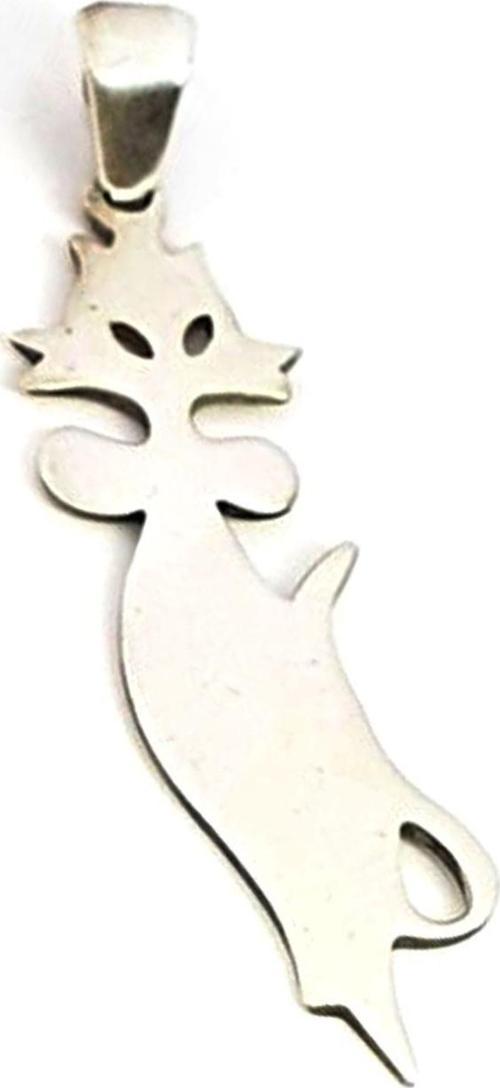 kedi figürlü gümüş kolye ucu 