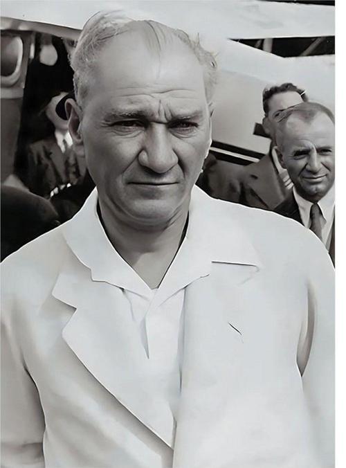 Mustafa Kemal Atatürk Hediyelik Ahşap Tablo 25 cm x 35 cm
