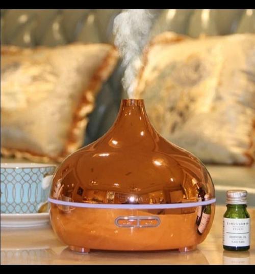 Aroma Difüzör Hava Nemlendirici Parlak Gold Kaplama Kumandalı Buhar Makinesi 550Ml