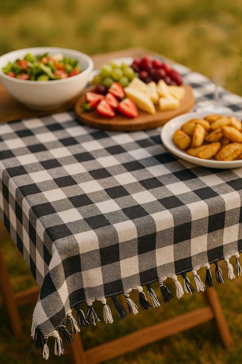 150x150 Cm Kareli Yer Sofra Bezi Piknik Masa Örtüsü Saçaklı