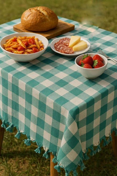 150x150 Cm Kareli Yer Sofra Bezi Piknik Masa Örtüsü Saçaklı