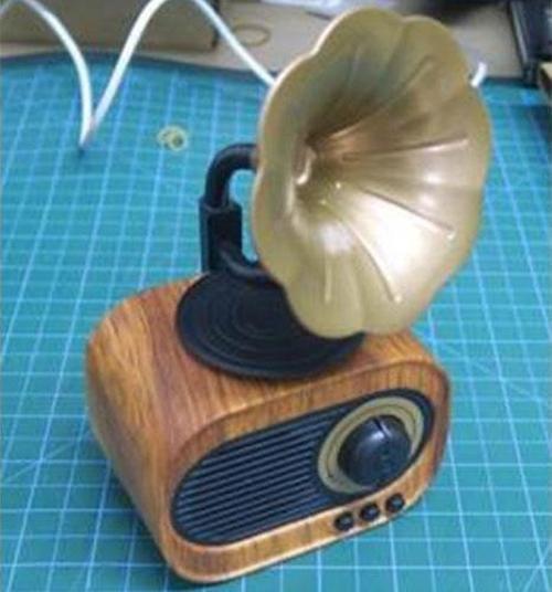 Mn-S19 Ahşap Usb+Aux+Tf Kart+Bluetooth Destekli Speaker