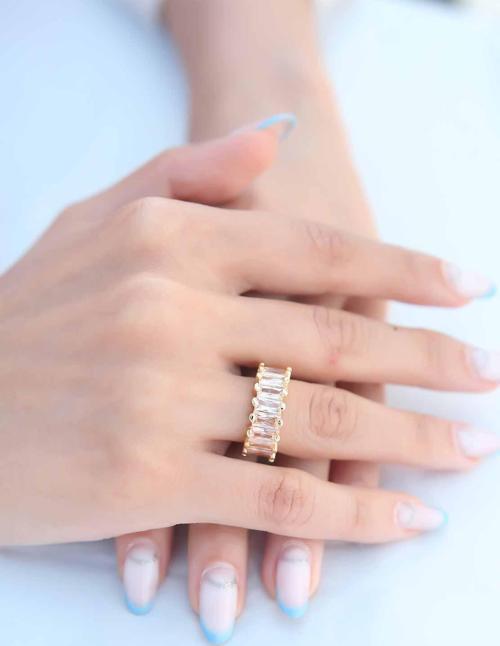 Zirkon Taşlı Baget Gold Renk Kadın Yüzük - TJ-BYK2342