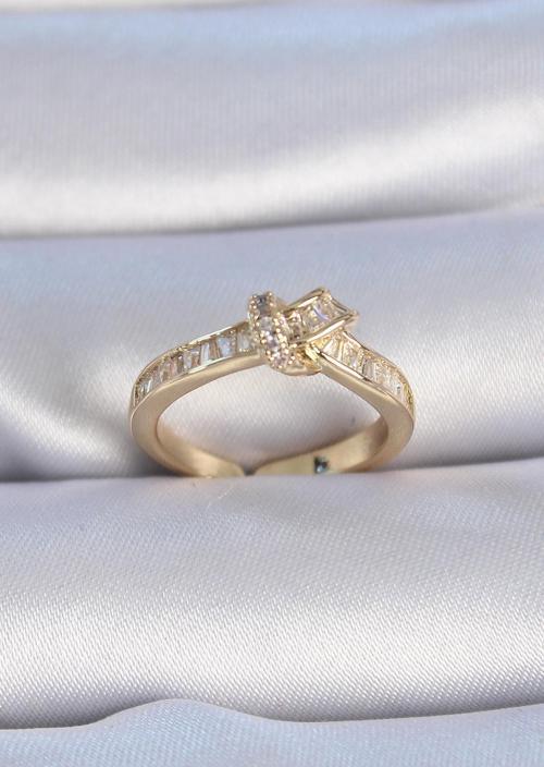 Pirinç Gold Renk Zirkon Taşlı Düğüm Model Kadın Yüzük - TJ-BYK3344