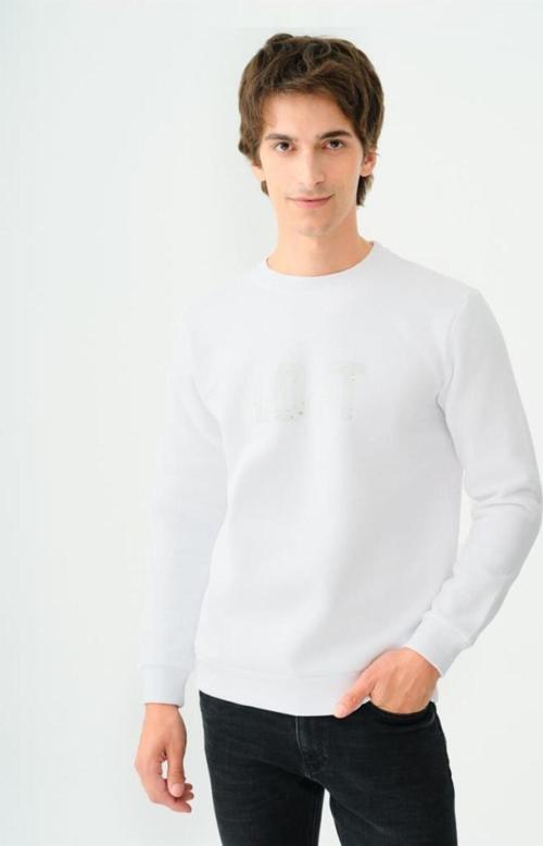Erkek Sıfır Yaka Regular Fit Sweatshirt Lf2037698