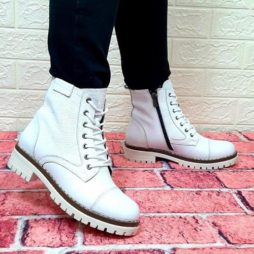 8493 Beyaz Hakiki Deri Fermuarlı Bağacaklı Kaliteli Bayan Bot