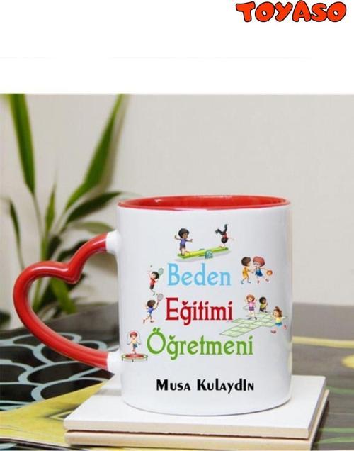 Kişiye Özel Beden Eğitimi Öğretmeni Kalpli Kupa Bardak Öğretmenler Günü Hediyesi