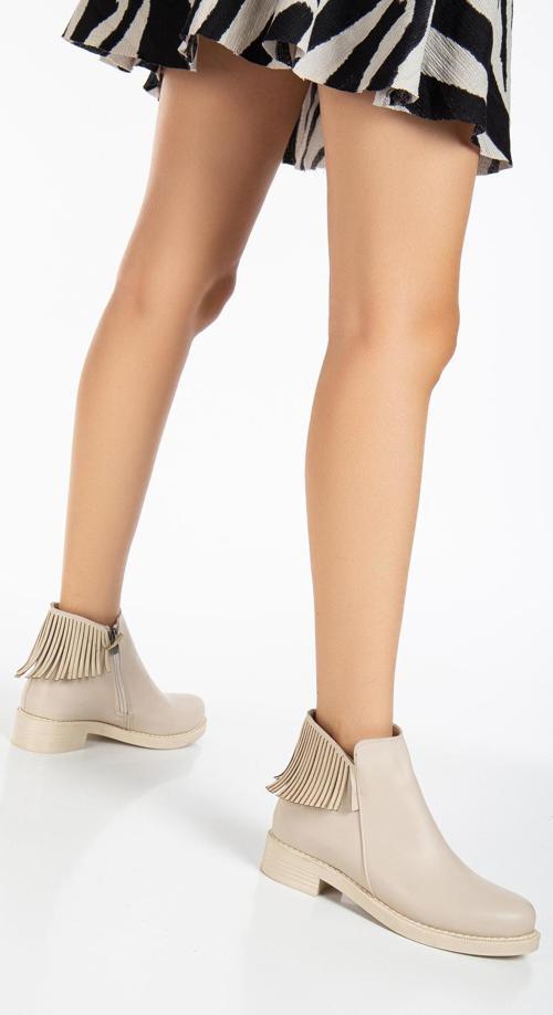 Kadın Ten Cilt Termo Taban Püskül Detaylı Fermuarlı Kısa Topuklu Bot