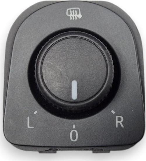 Seat Ateca 2021-2024 Dış Dikiz Aynaları Ayarlama Düğmesi 5F0959565D