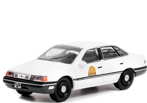 Greenlight 1/64 1990 Ford Taurus