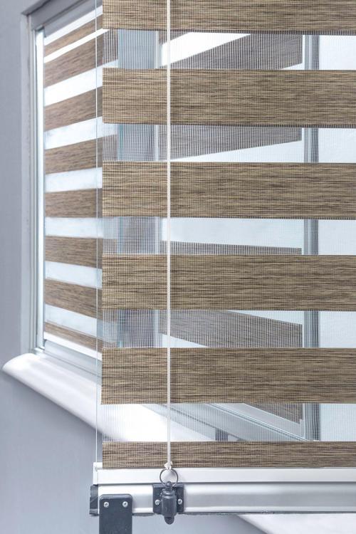 Vizon Yapıştırmalı Cam Balkon Perdesi