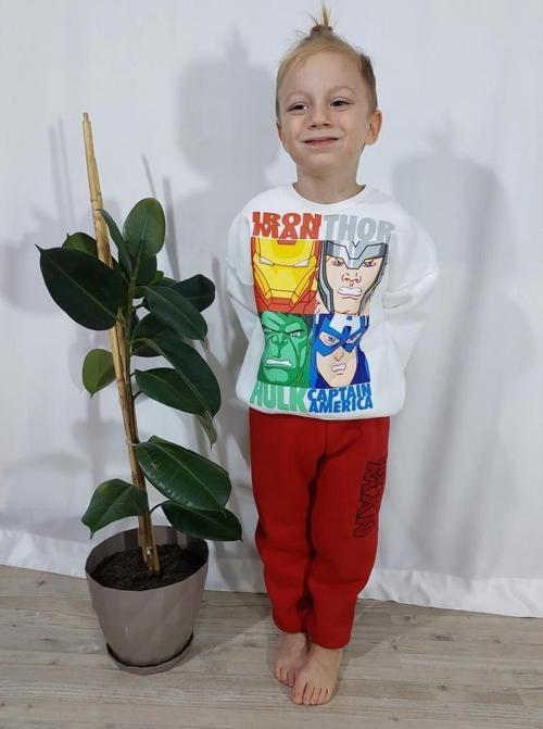 ERKEK ÇOCUK MARVEL MODELLİ 3 İP ŞARDONLU EŞOFMAN TAKIMI