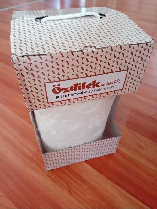 BEBEK BATTANİYESİ 100*120 CM KREM