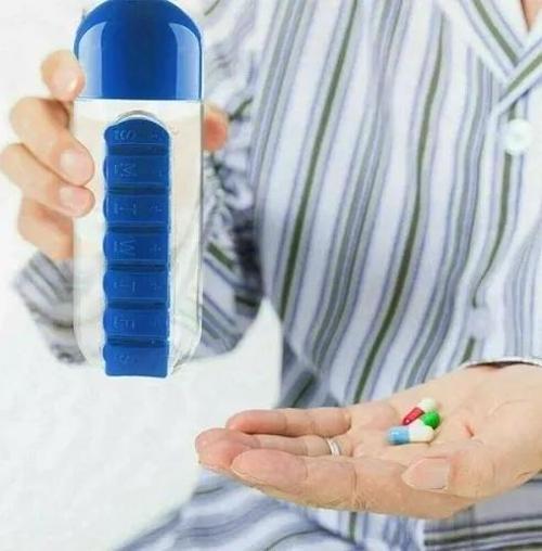 Pillbox Su Matarası