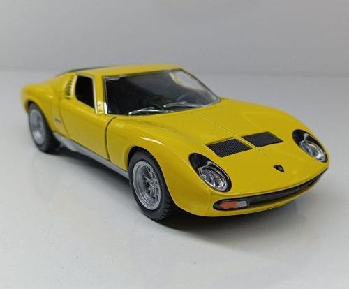 1:34 1971 Sarı Lamborghini Miura Sv Çek/Bırak Metal Araba