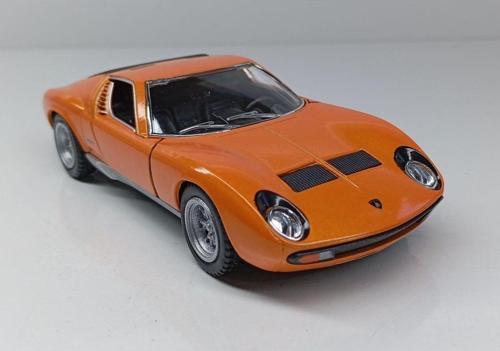 1:34 Ölçek 1971 Turuncu Lamborghini Miura Sv P400 Çek/Bırak Metal Araba