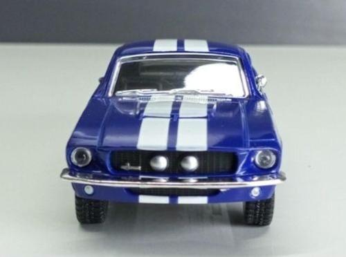 1:38 1967 Ford Shelby Gt 500 Mavi