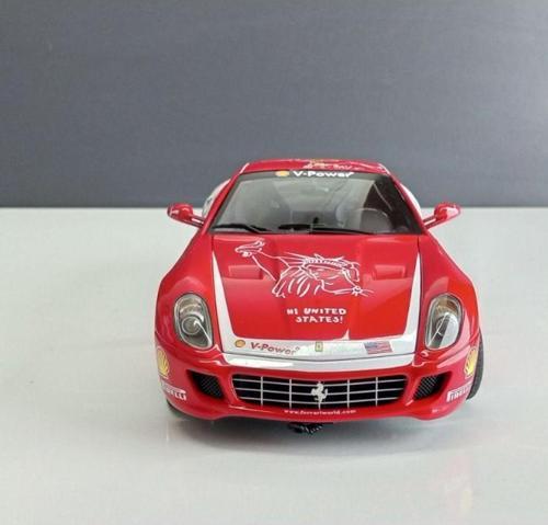1:18 Ferrari 599 Gtb Fiorino