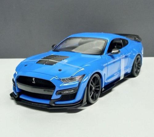 1:18 Shelby Mustang Gt 500