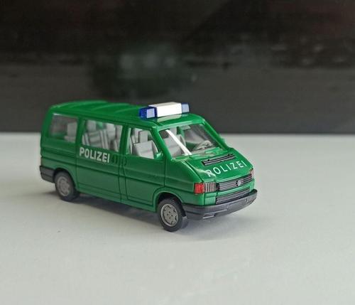 1:87 Volkswagent Caravella Minibüs (Polızei Mini Boy)