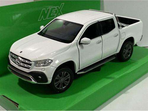 Mercedes-Benz X-Class Model Araba Koleksiyon 20 CM