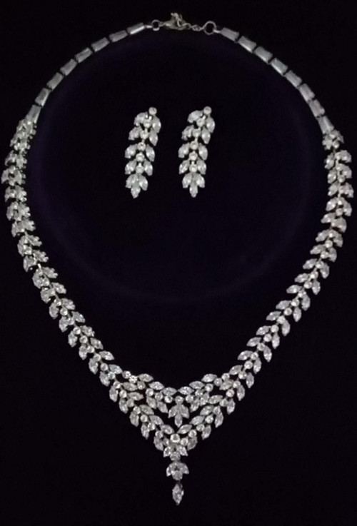 Kolye Küpe Set Zirkon Taşlı