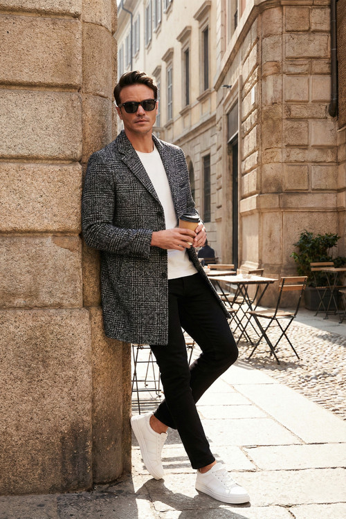 Slim Fit Tek Yırtmaçlı Düğmeli Mono Yaka Kaşe Erkek Kaban 5840098 Siyah Ekoseli