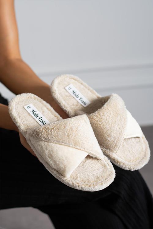 BELLA Çapraz Kadın Ev Terliği Kışlık Terlik Sessiz Taban