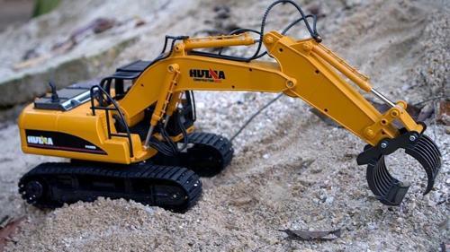 HUINA 1570 1/14 RC Model Paletli Ekskavatör Kereste Kepçesi Uzaktan Kumandalı Metal İş Makinesı - 2.4G Sesli ve Işıklı