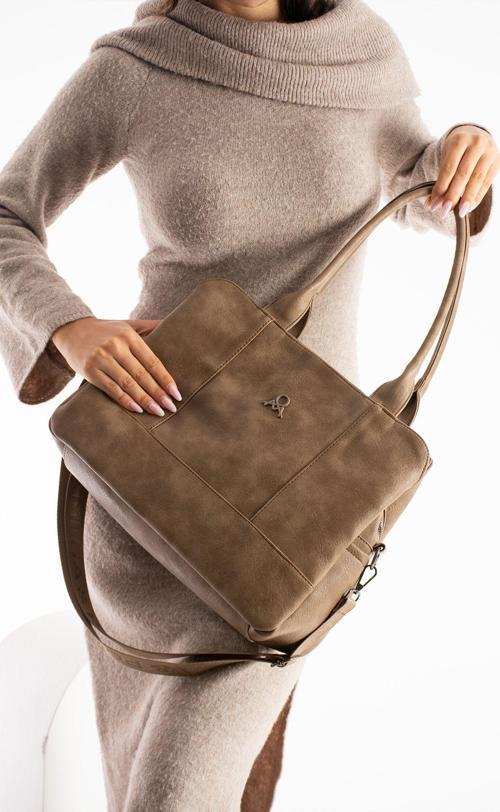 Bag 8 Bölmeli İçi Tamamen Astarlı Hafif Tasarım Omuz Çantası