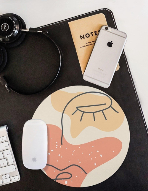 Soyut Çizim Kadın Gözü Yuvarlak Kaymaz Taban Mouse Pad