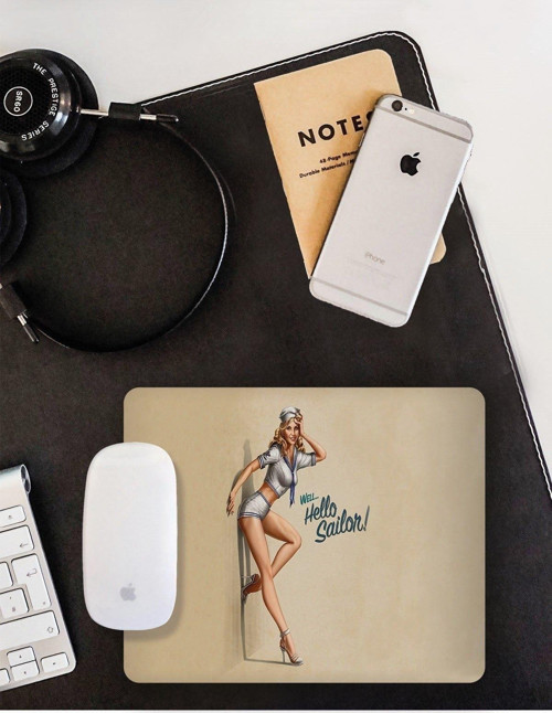 Pin Up Kızı Mouse Pad