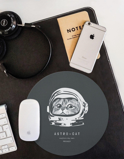 Astronot Kedili Yuvarlak Kaymaz Taban Mouse Pad
