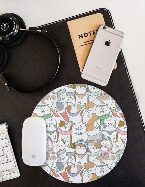 Karışık Renkli Kedili Yuvarlak Kaymaz Taban Mouse Pad