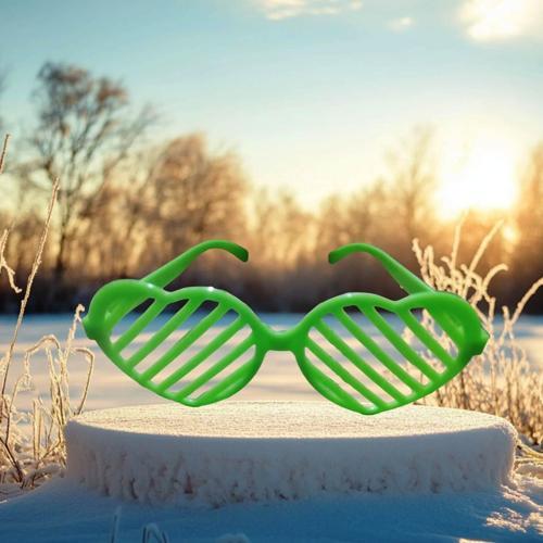 CHRİSTMAS PARTY GLASSES KALPLİ YEŞİL PARTİ GÖZLÜĞÜ YEŞİL PANJUR GÖZLÜK YEŞİL YILBAŞI PARTİ GÖZLÜĞÜ