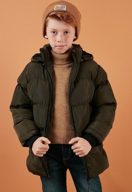 İçi Peluş Astarlı Çıkarılabilir Kapüşonlu Şişme Erkek Çocuk Mont 5763038 HAKİ