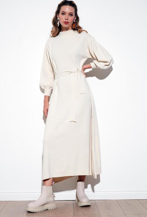 Modest Relaxed Fit Bisiklet Yaka Triko Bayan Elbise 4616198 KREM